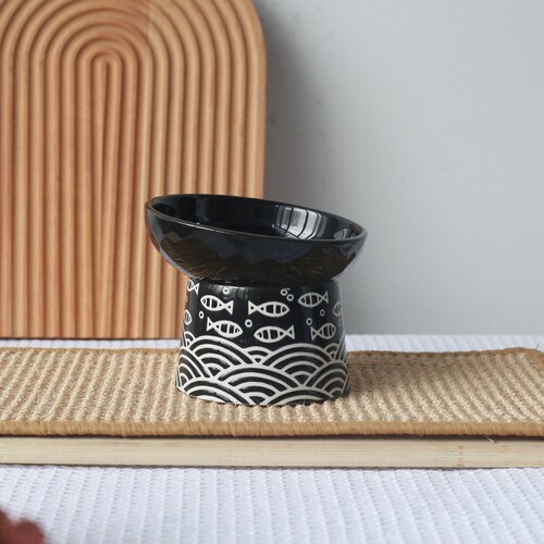 Japanese Style Ceramic Pet Feeder